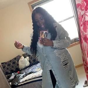 Meet your Posher, Trenae